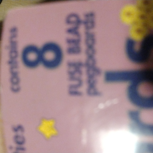 Craft for kids 8 Pegboards and package of Beads NIP - Picture 5 of 5